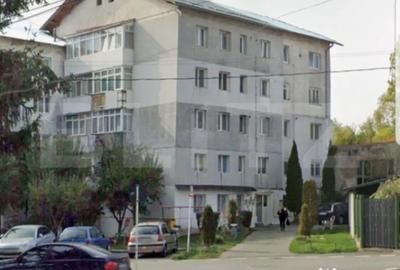 Apartament cu 3 camere decomandat în Central - 1