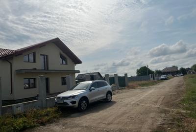 Domnesti- Proprietar, 3 loturi alaturate de 600mp fiecare lot - 7