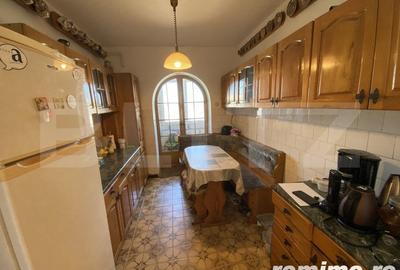 Apartament cu 3 camere decomandat în Porolissum - 14