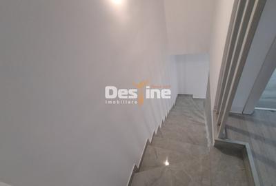 Duplex cu 4 camere cu Teren 325 Mp în Valea Adâncă - 13