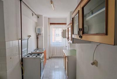 Garsonieră decomandată în Exterior Vest - 3