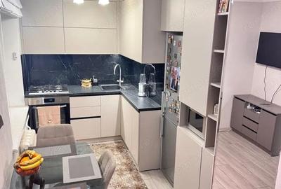 Apartament cu 2 camere decomandat în Colentina