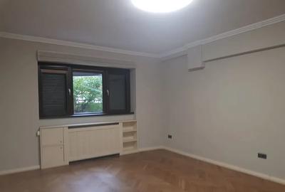 Garsonieră decomandată, mobilată în Dorobanți