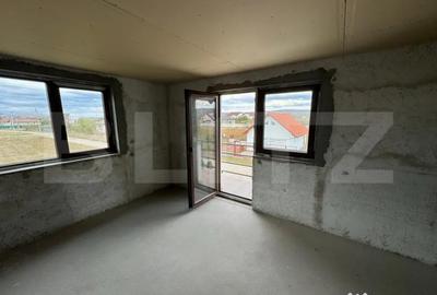 Casă cu 5 camere cu Teren 300 Mp în Partoș - 2
