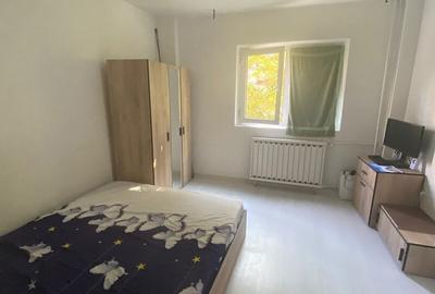 Apartament cu 2 camere decomandat, mobilat în Berceni