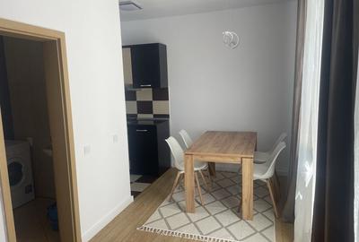 Casă cu 4 camere cu Teren 100 Mp în Central - 2