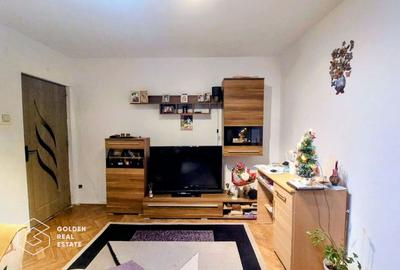 Apartament cu 3 camere semidecomandat în Spitalul Județean - 2