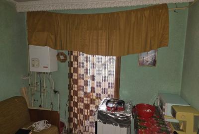 Apartament cu 2 camere decomandat în Tomești - 3