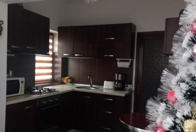 Apartament 3 camere Bucium