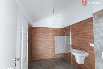 Apartament cu 3 camere semidecomandat în Central - 9