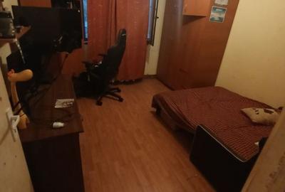 Dambovita | 4 Camere | Decomandat |  Etaj Intermediar. - 3