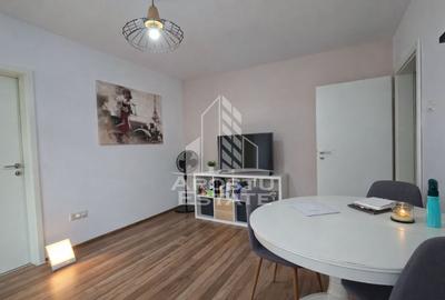 Apartament cu 2 camere nedecomandat, mobilat în Dacia