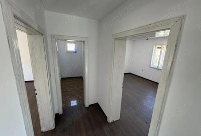 Casă cu Teren 1662 Mp în Remeți - 1