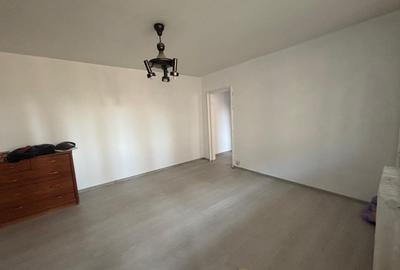 Vanzare apartament cu 3 camere  Masina de Paine - 2