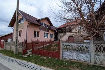 Casa de vanzare com. Mioarele, Campulung - 2