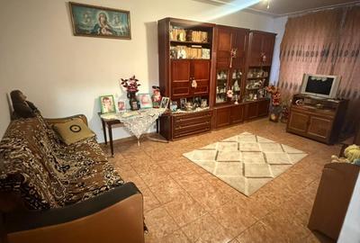 Apartament cu 3 camere decomandat, mobilat în Mihai Bravu - 1