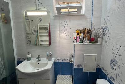 Apartament cu 3 camere semidecomandat în Dărmănești - 5