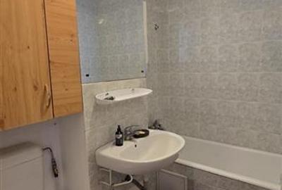 Berceni-Luica,apartament 3 camere transformat in 4 camere - 25
