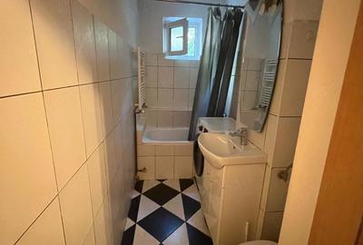 Apartament cu 4 camere semidecomandat în Dacia - 1