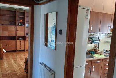 3 cam - zona Centrala - 20