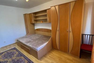 Inchiriere Garsoniera Cf 1, etaj 1, 9 Mai - 2