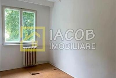Apartament cu 3 camere semidecomandat în Milcov - 6
