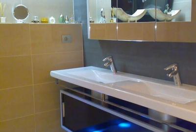 Casă individuală cu 6 camere cu Canalizare în Tunari - 9