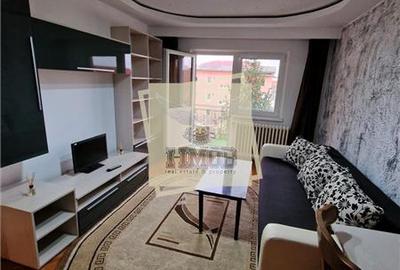 Apartament cu 3 camere decomandat, mobilat în Valea Aurie - 1