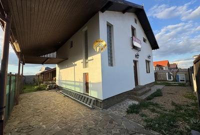 Doua vile individuale in aceeasi curte - 550mp teren - 27