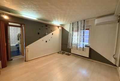 Apartament cu 3 camere semidecomandat în Brâncoveanu - 1