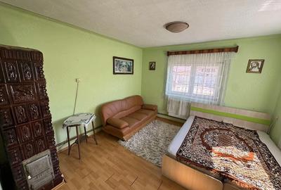 Casă cu 3 camere cu Teren 2155 Mp în Obreja - 5