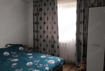 Apartament cu 2 camere semidecomandat în Micro 5 - 6