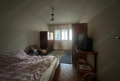 Apartament cu 3 camere semidecomandat, mobilat în Complex Studențesc - 4