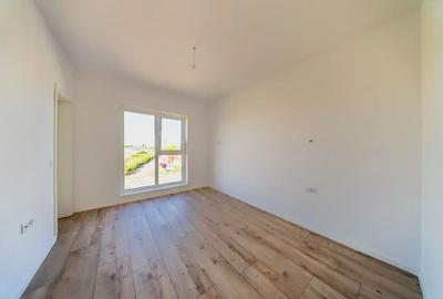 Apartament 3 camere de vanzare zona Micalaca - 8