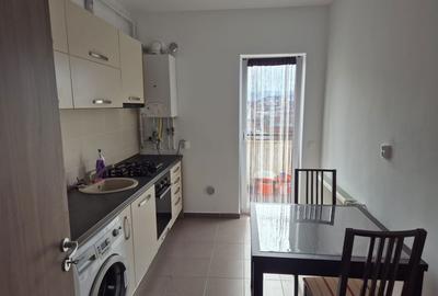 Apartament cu 2 camere decomandat în Central - 3