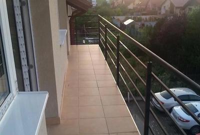 Apartament cu 3 camere decomandat în Giroc - 2