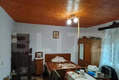 Casă cu 3 camere cu Teren 2200 Mp în Central - 8