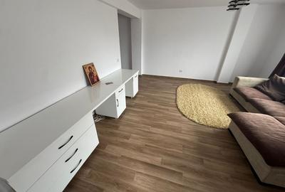 De inchiriat apartament - 3 camere 105mp/  2 parcari- langa Profi Scheia - 7