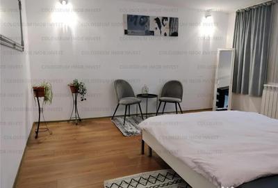 Casă cu 6 camere cu Teren 800 Mp în Dârste - 2