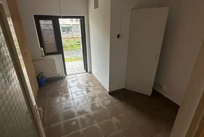 Spațiu comercial, de 105 mp, în Central - 2