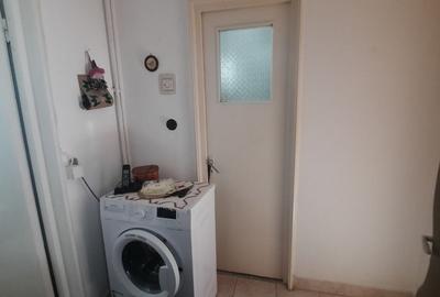 Apartament cu 3 camere semidecomandat, mobilat în Dărmănești - 6