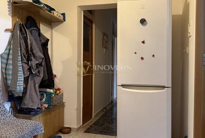 Apartament cu 3 camere decomandat în Rahova - 8