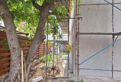 VILA INDIVIDUALA P+1-STR.ASTRELOR(METROU BERCENI) - 48