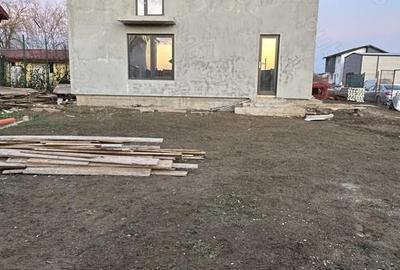 Casă cu 4 camere în Domnești - 2