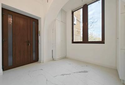 Apartament in zona Sinaia - Pretabil pentru birouri - 9