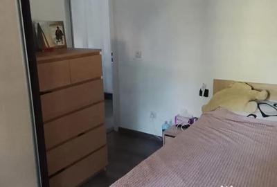 Apartament cu 3 camere decomandat în Pajura - 8