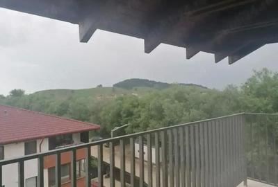 Garsonieră decomandată în Sânpetru - 2