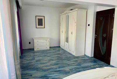 Apartament cu 3 camere decomandat în Bratia din Deal - 4