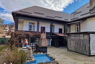 Casă cu 7 camere cu Teren 500 Mp în Bran - 10