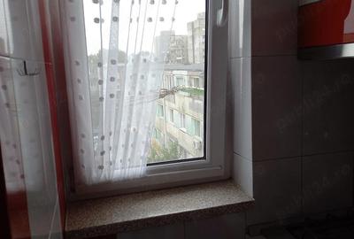 Garsonieră semidecomandată în CET - 3